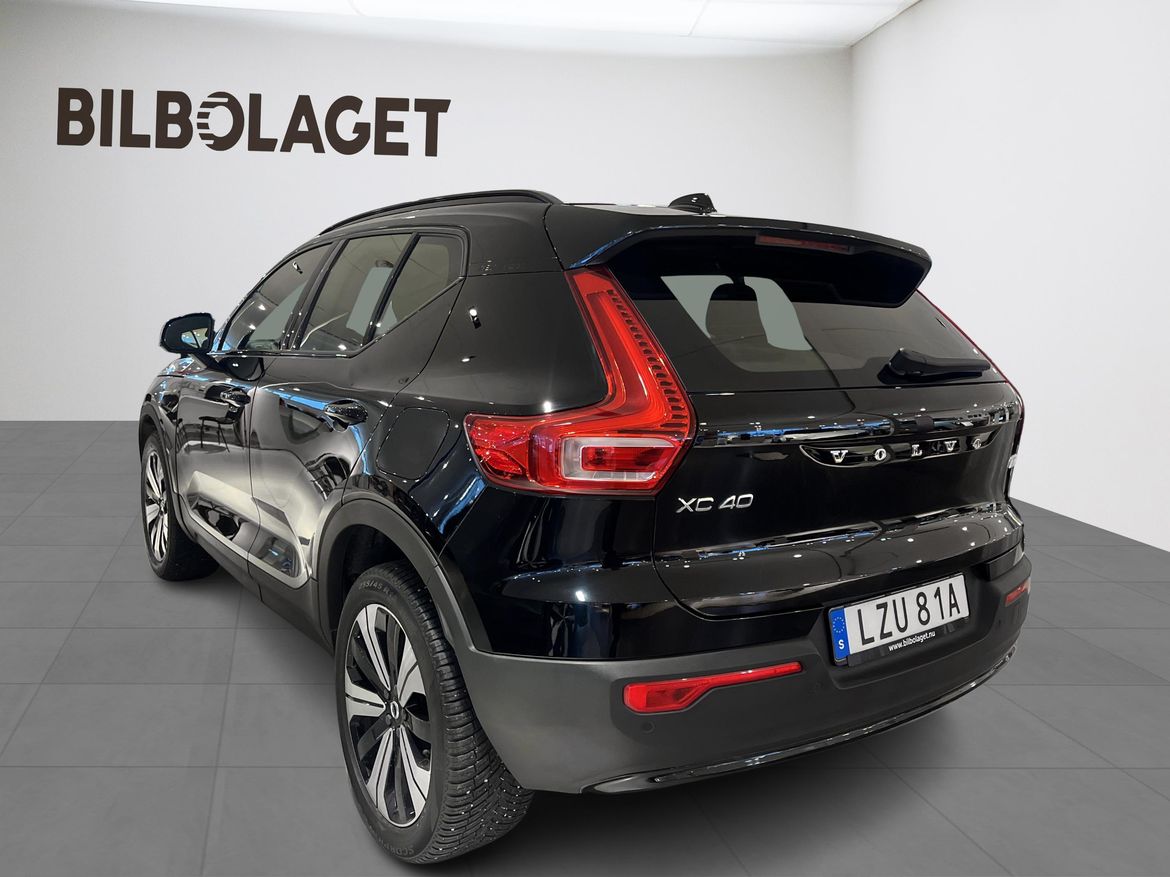 Volvo XC40 2023 - miniatyr 3