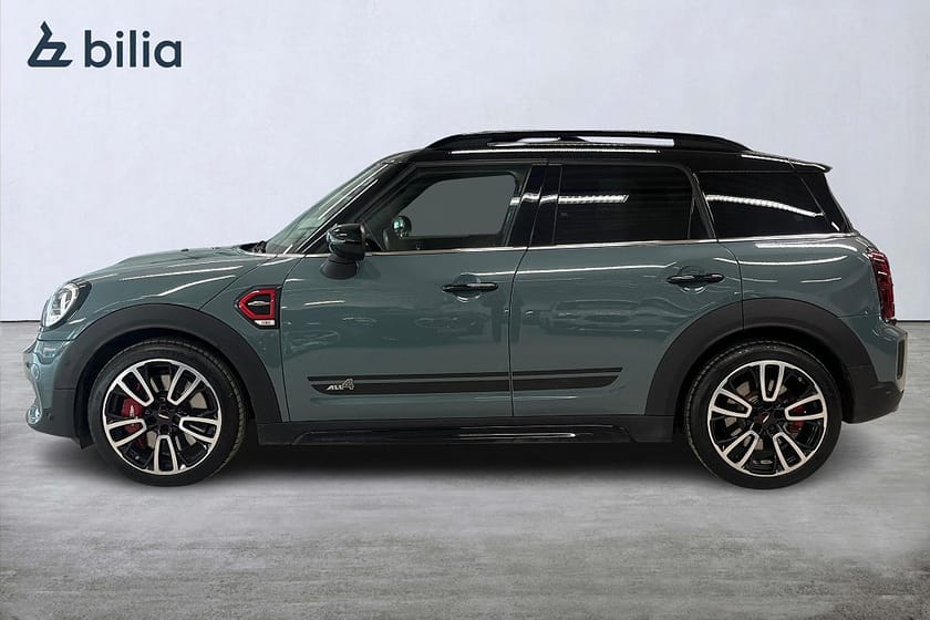 Bild 3 av MINI Countryman John Cooper Works JCW / MAXIMISE / LÄDER / PANORAMA / EL.STOL / H&K