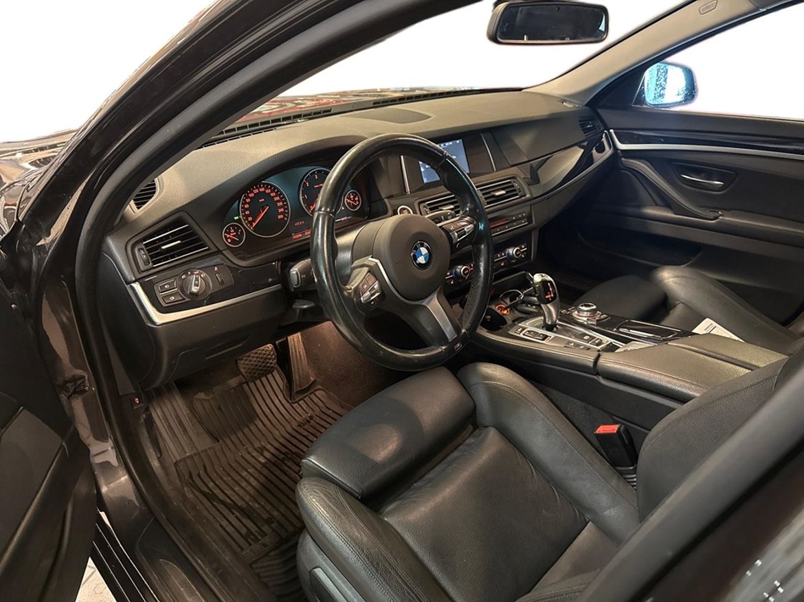 BMW BMW 520d xDrive Touring — bild 8