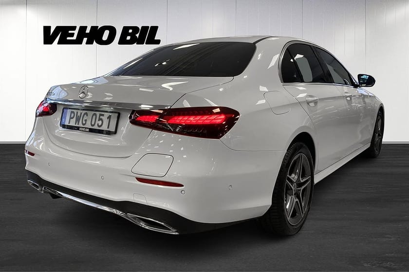 Bild 3 av Mercedes-Benz E 300 de Sedan | AMG Line | Värmare | Avtagbart drag