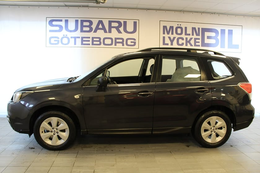 Bild 4 av Subaru Forester 2,0D Aut X (147hk) **Kampanj**