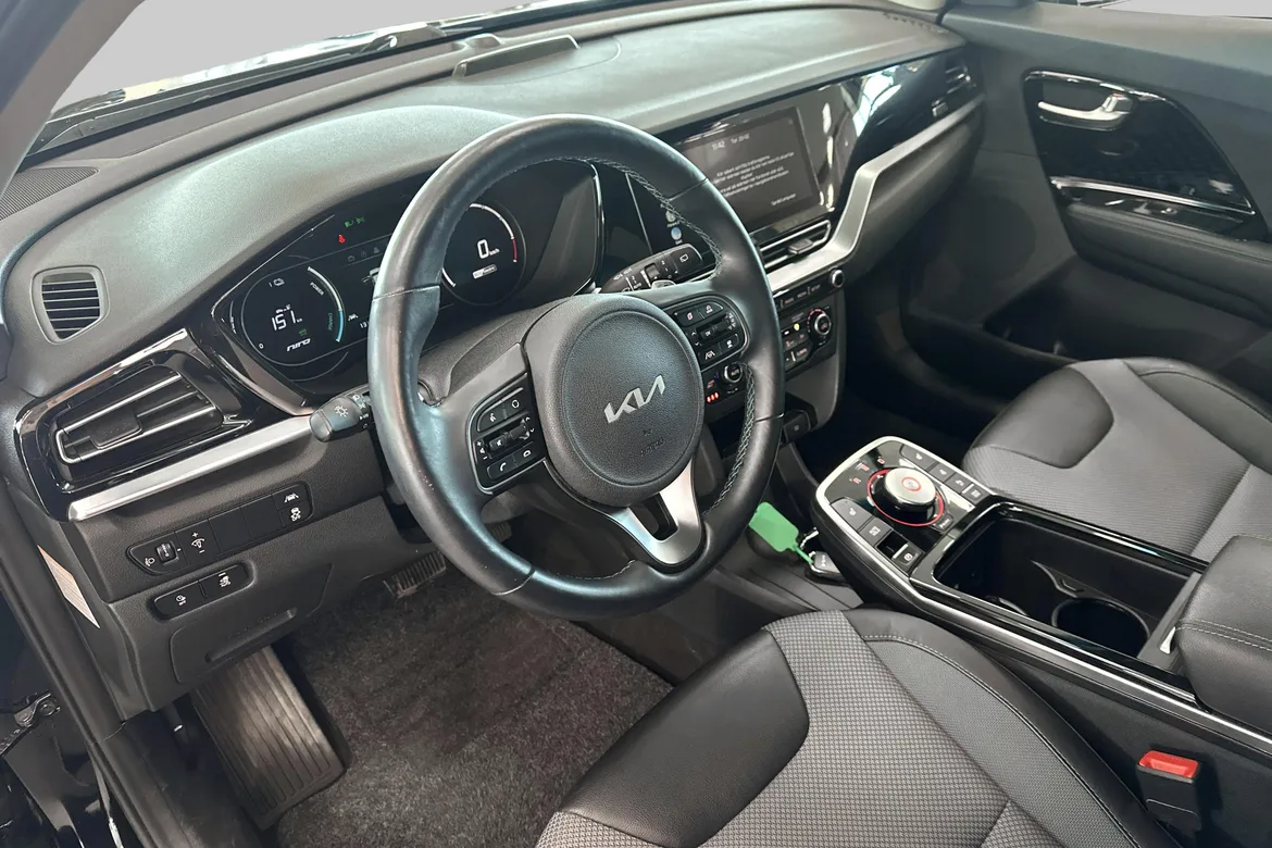 picture of a car