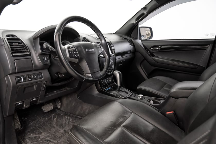 Bilde 5 av Isuzu D-Max Dobbelcab 1,9 Dobbel Cab Auksjon! Les tekst!