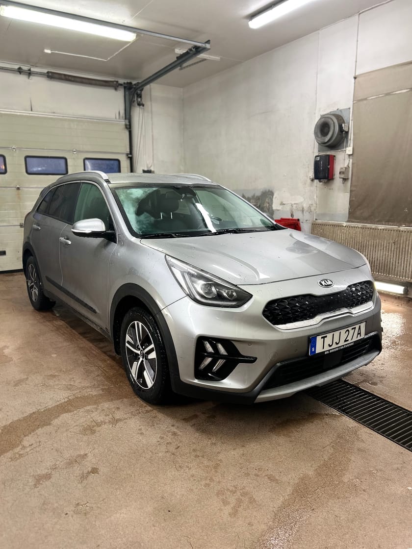 Bild 2 av Kia Niro Hybrid Advance Plus 2 M-värmare (Kampanj läs nedan)