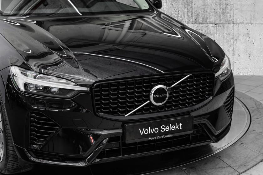Bilde 2 av Volvo XC60 T6 LongRange Plus Dark - Godt utstyrt! Hengerfeste