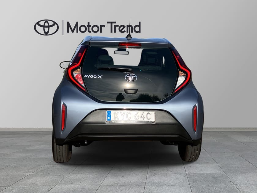 Bild 4 av Toyota Aygo X 1.0 S-CVT PLAY Vinterhjul ingår