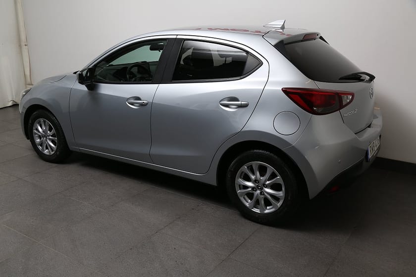 Bild 4 av Mazda 2 1,5 SKYACTIV-G 90hk Vision 5-dörrar Backkamera