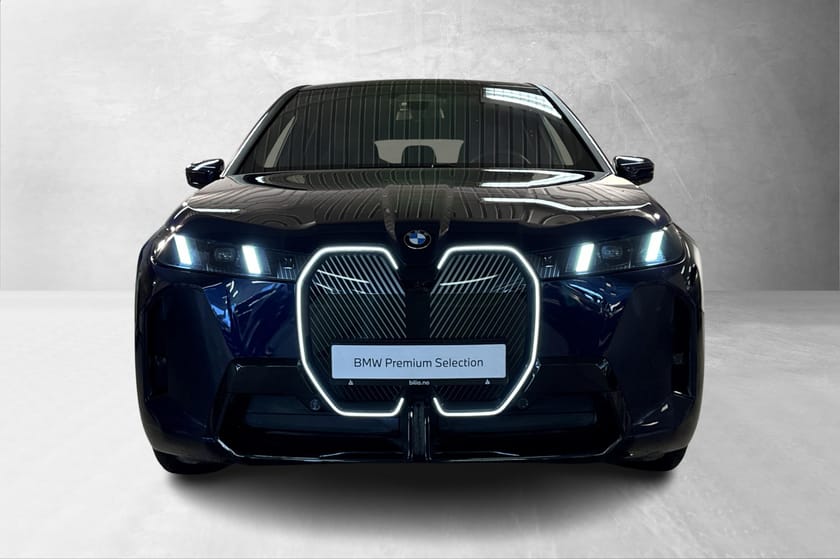 Bilde 2 av BMW iX xDrive60 Fully Charged M-Sport,M-Seter, H/K, SkyLounge