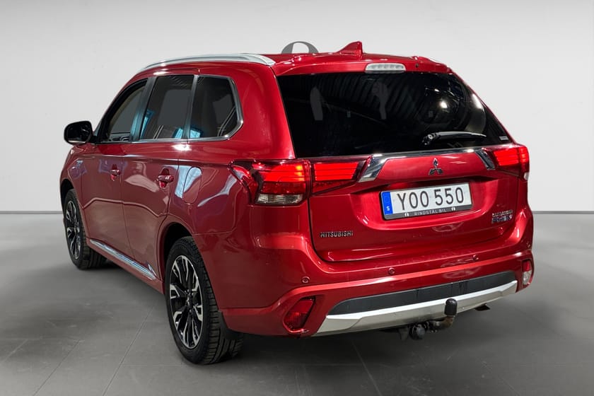 Bild 5 av Mitsubishi Outlander PHEV 203 HK AUT AWD BUSINESS DRAG SKINN 13800MIL 18"