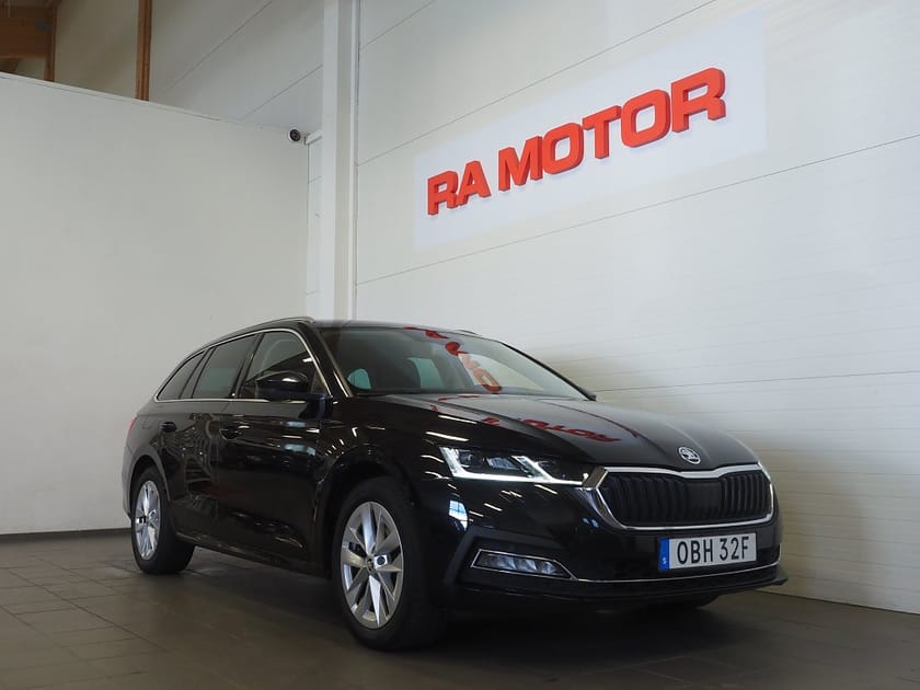 Bild 3 av Škoda Octavia Kombi iV Skoda 204hk DSG PHEV Style | Drag | Backkamera | Värmare |