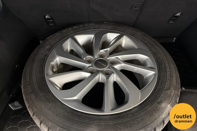 Bilde 2 av Kia Optima Sport Wagon Plug-in Hybrid / Skinn/ Harman Kardon / Glasstak /