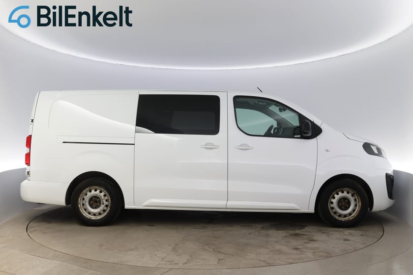Bild 2 av Opel Vivaro-e Crew Van 75 kWh 6-sits Drag Navigation MOMS