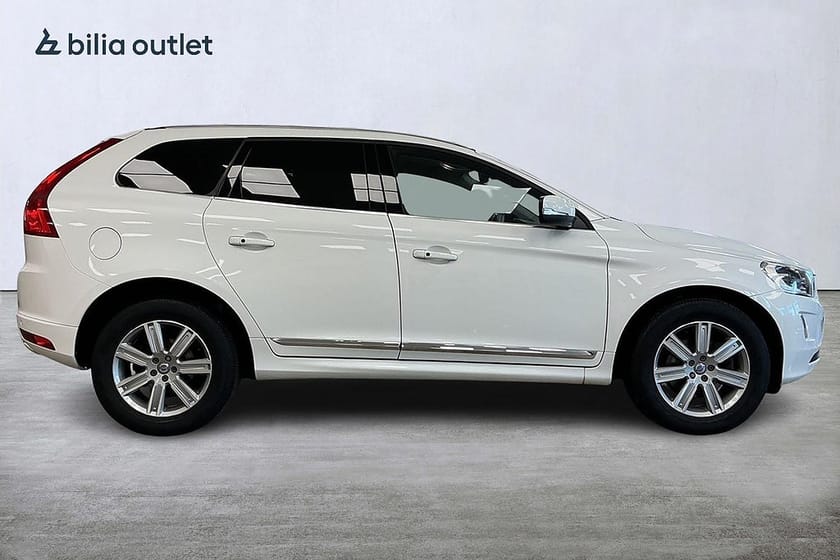 Bild 5 av Volvo XC60 D4 AWD Classic Summum Nybesiktigad Skinn BLIS Keyless