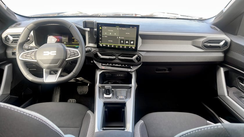 Bild 4 av Dacia Bigster Hybrid 155 Journey 155hk DCT *demo*