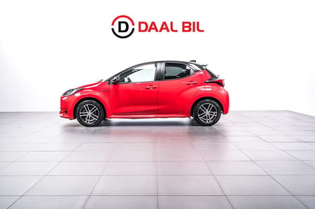 Toyota Yaris Hybrid CVT 116HK PREMIERE EDT HUD B-KAM CARPLAY