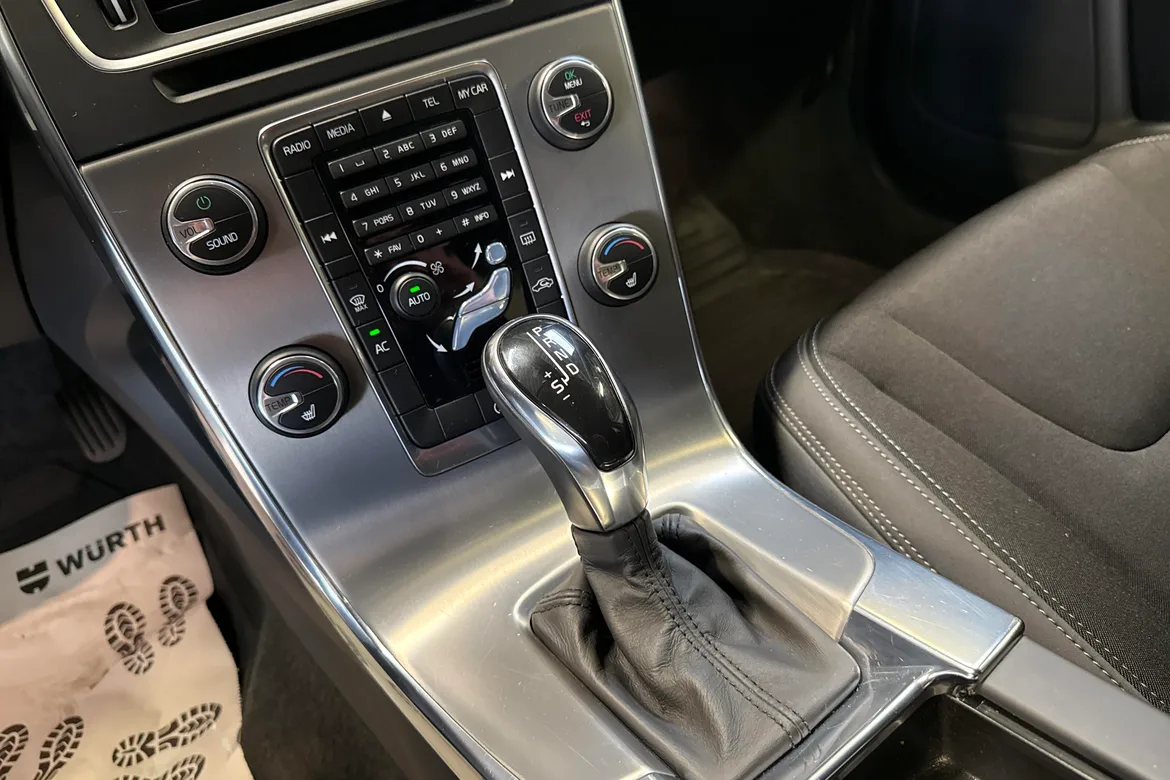 picture of a car
