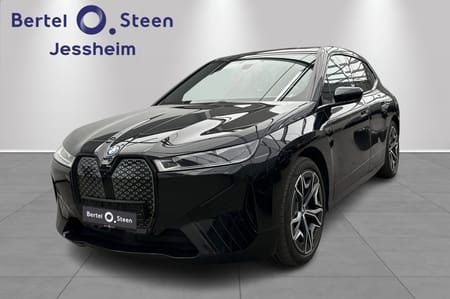 BMW iX xDrive50 xDrive50,Fully Charged,Sport-pakke,Luftfj,Bakhjulsstyr