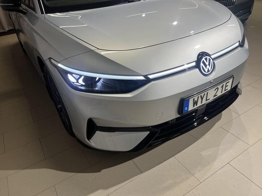 Bild 3 av Volkswagen ID.7 Pro Tourer 77 KWH BATTERI 210 KW / 286 HK