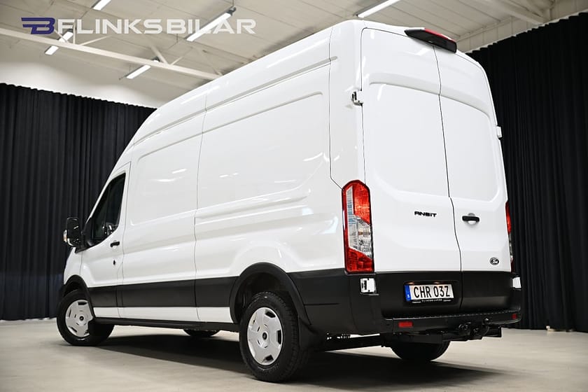 Bild 4 av Ford Transit 350 165HK Automat|Facelift|Cockpit|Lågmil|EnÄgare|Moms