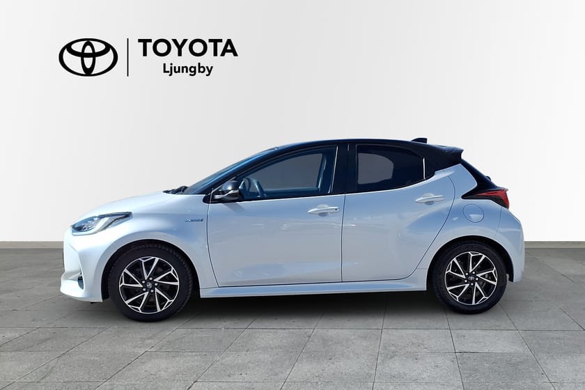 Bild 4 av Toyota Yaris Hybrid 1,5 5D STYLE BI-TONE
