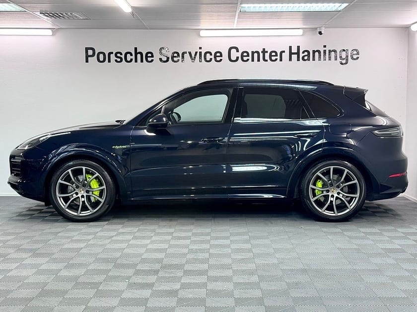 Bild 3 av Porsche Cayenne E-Hybrid Platinum Edition