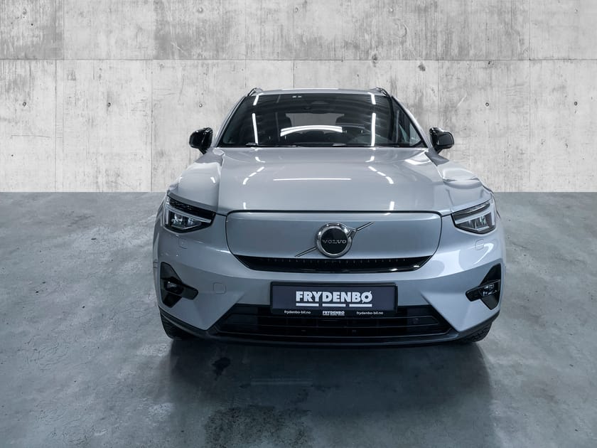 Bilde 2 av Volvo XC40 Recharge Twin motor Plus SEMI.EL.HF|V.PUMPE|19"|TONEDE