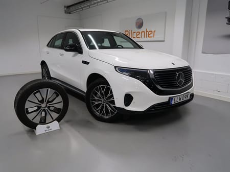 Mercedes-Benz EQC 400 4MATIC V-Däck ingår Drag-Navi-Kamera-Värmare-Keyles