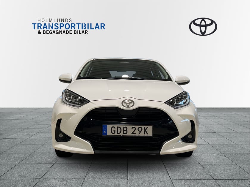 Bild 5 av Toyota Yaris Hybrid 115 1,5 Active plus (116HK) V-hjul