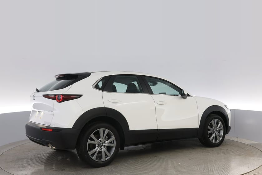 Bild 3 av Mazda CX-30 2.0 e-SKYACTIV-X AWD Centre Line INKL V-HJUL KAMPANJ