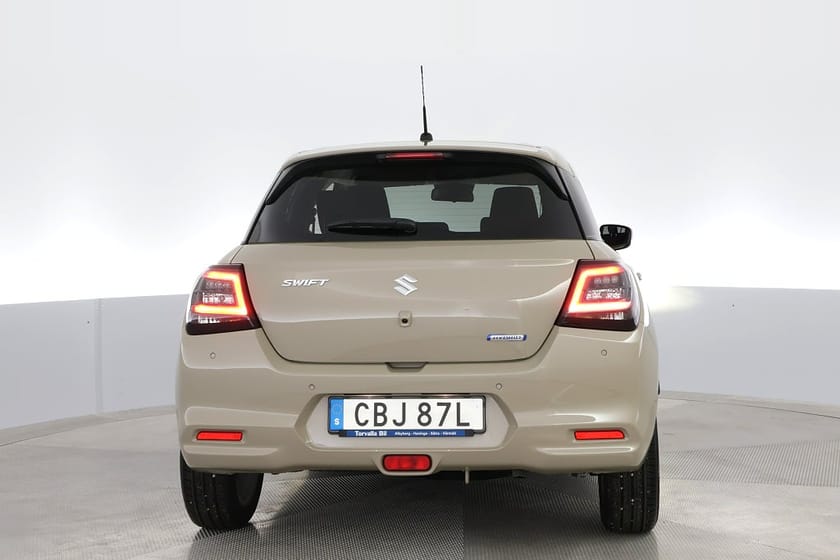 Bild 4 av Suzuki Swift Hybrid CVT 1.2 83hk Aut Select Navi B-Kamera MOMS