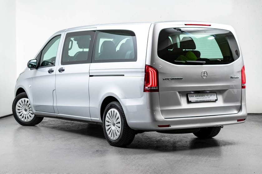 Bilde 2 av Mercedes-Benz Vito Tourer 116 CDI 3.2t 9-SETER 116CDi 163HK AUT. A3 LANG ILS GARANTI++