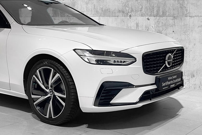 Bilde 2 av Volvo V90 Recharge T6 R-Des KROK|PANO|B&W|HUD|360|LOUNGE.PK|7år*