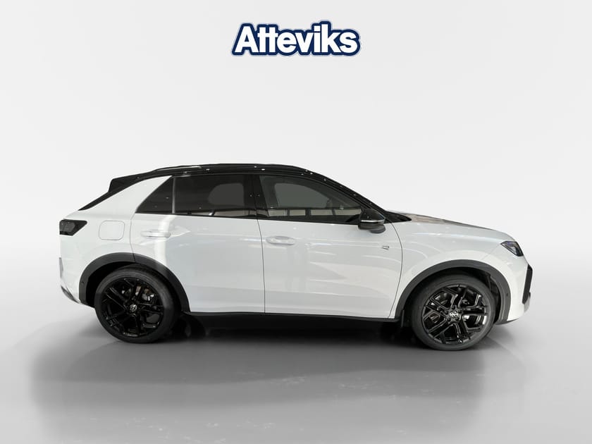 Bild 2 av Volkswagen T-Roc R-Line 1.5 ETSI 150hk *Backkamera/Dragkrok*