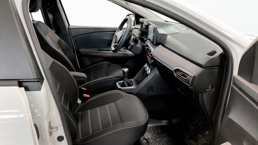 Bild 3 av Dacia Sandero Stepway COMFORT TCE 91HK KAMERA