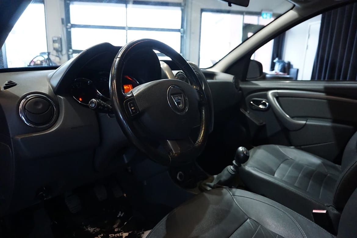 Dacia Duster 2017 - miniatyr 11