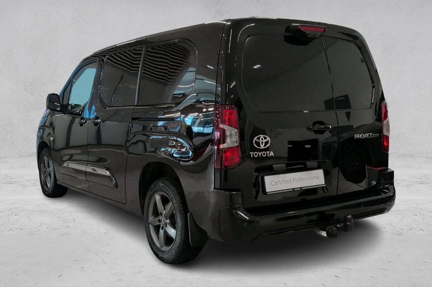 Bilde 3 av Toyota ProAce City 1.5D 130HK Automat L2 Comfort Plus - Hengerfeste