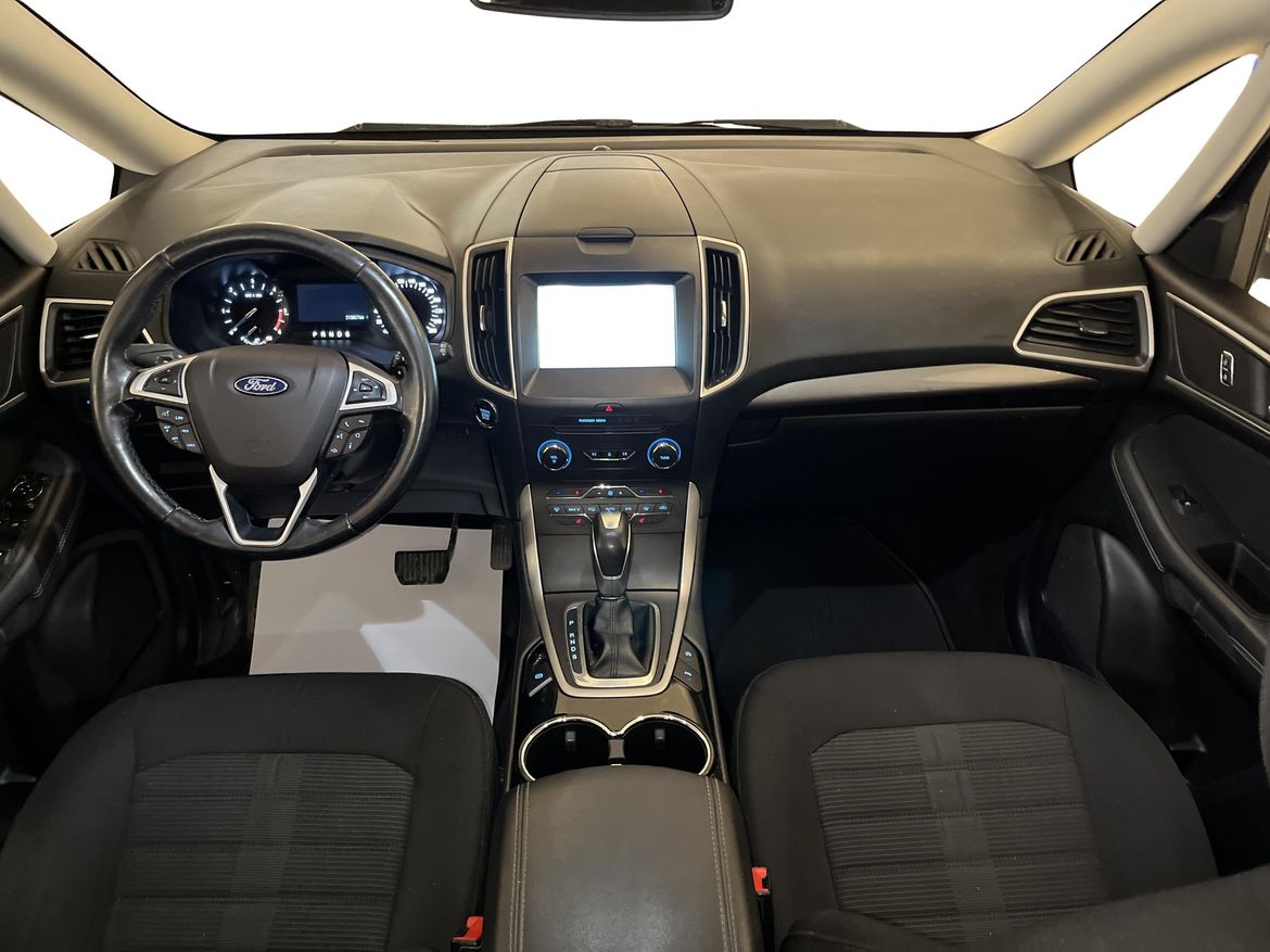 Ford Galaxy 2016 - miniatyr 8