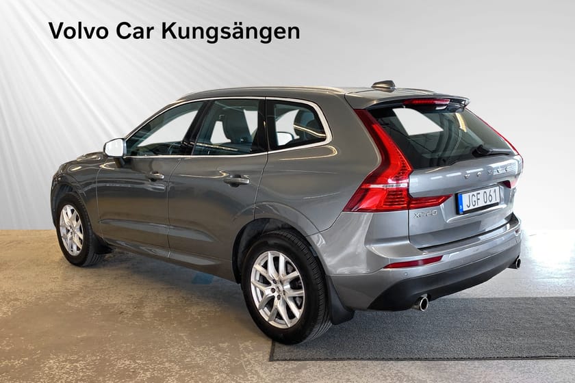 Bild 4 av Volvo XC60 T5 AWD Momentum Advanced SE DRAGKROK