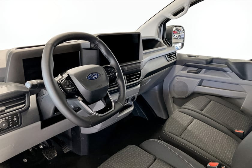 Bild 4 av Ford Transit Custom 320 Plug-in Hybrid Skåp Trend 320L LWB 2.5L PHEV 227hk CVT AT FWD Bensin
