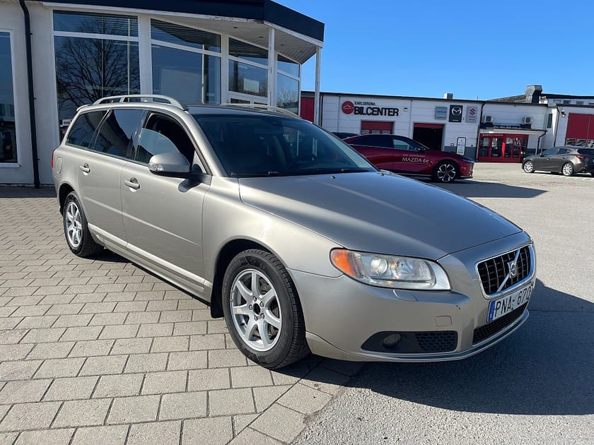 Bild 3 av Volvo V70 2.4D Geartronic Momentum 163 hk