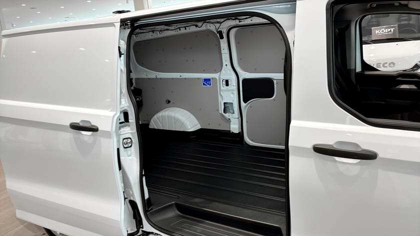 Bild 5 av Ford Transit Custom 320 Trend Skåp 320L 136hk
