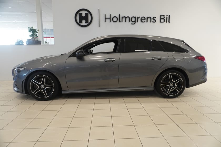Bild 3 av Mercedes-Benz CLA 200 d Shooting Brake SB AMG Line 150hk Pano Burmester