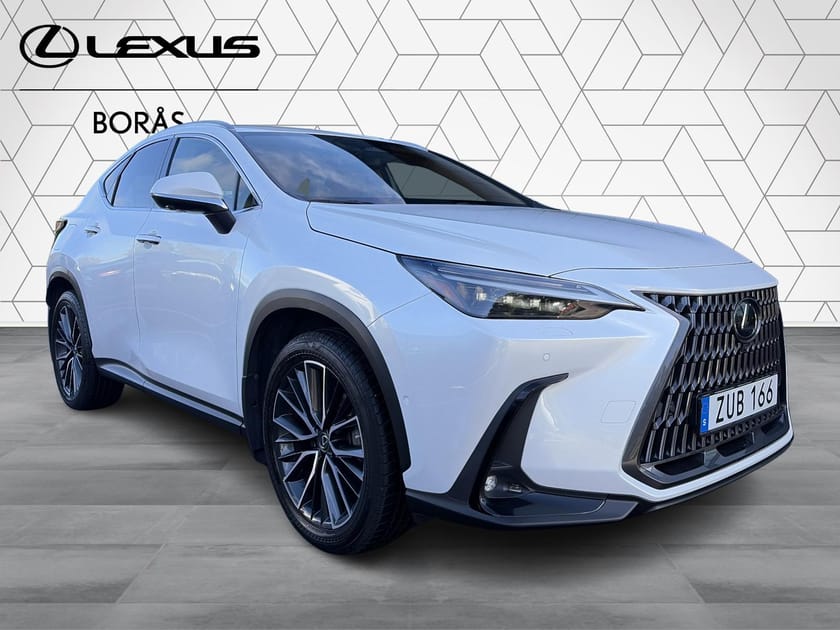 Bild 3 av Lexus NX 450h+ AWD Luxury Drag, MOMS