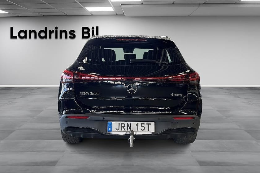 Bild 5 av Mercedes-Benz EQA 300 4MATIC AMG Line /SE Edition /Drag /Adp. fart /MOMS
