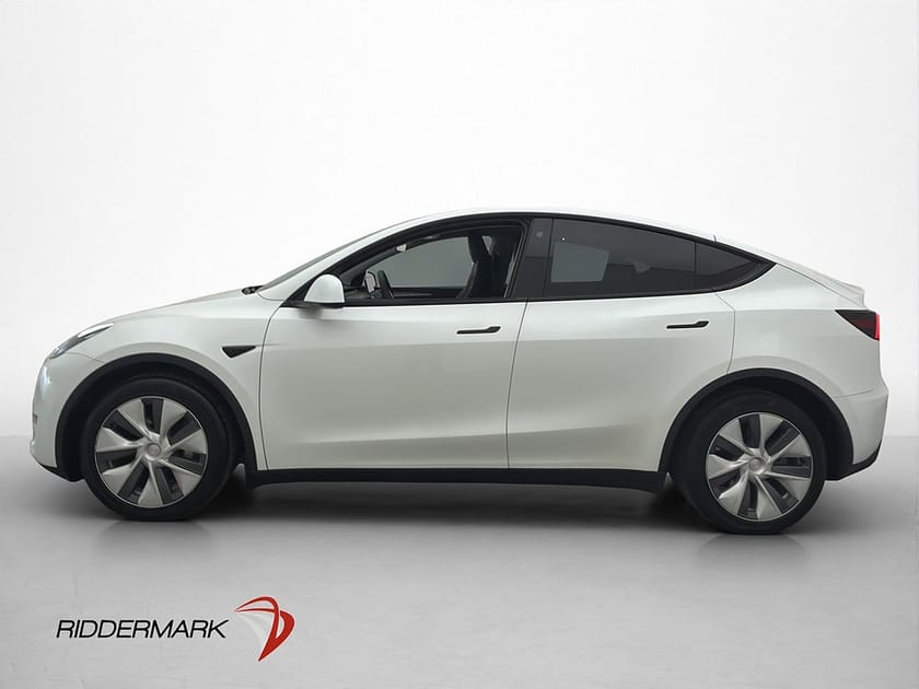 Bild 5 av Tesla Model Y Long Range AWD 514hk Pano Drag Autopilot MOMS