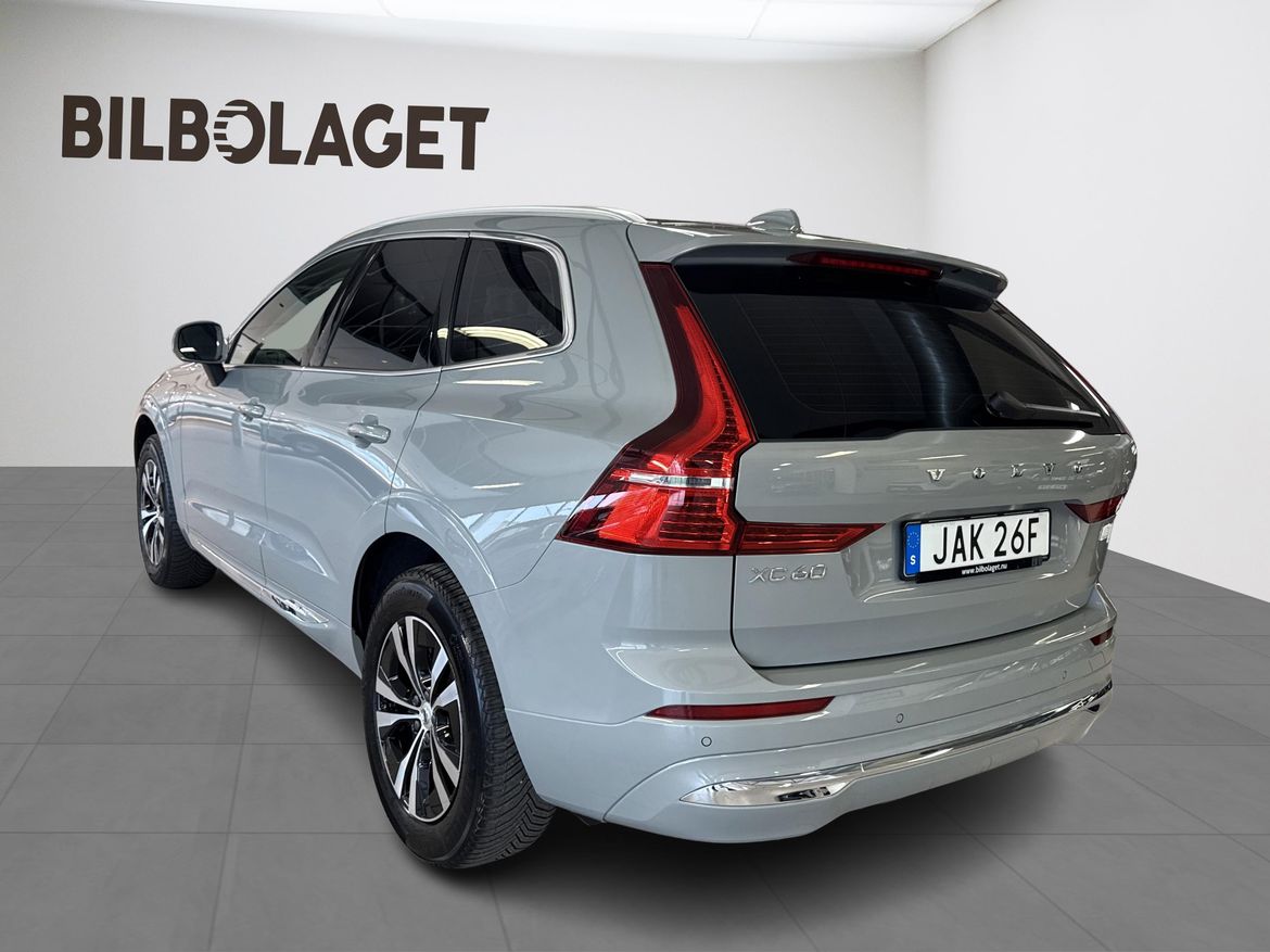 Volvo XC60 2024 - miniatyr 3