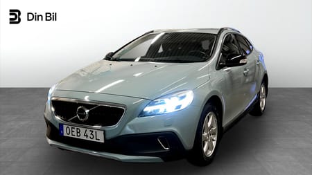 Volvo V40 Cross Country T3 VOC Värmare Backkamera Navigation