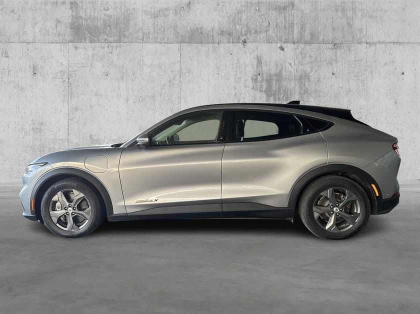 Bilde 2 av Ford Mustang Mach-E Long Range LR 610km WLTP, RWD, B&O, Glasstak, B&O, El.seter++