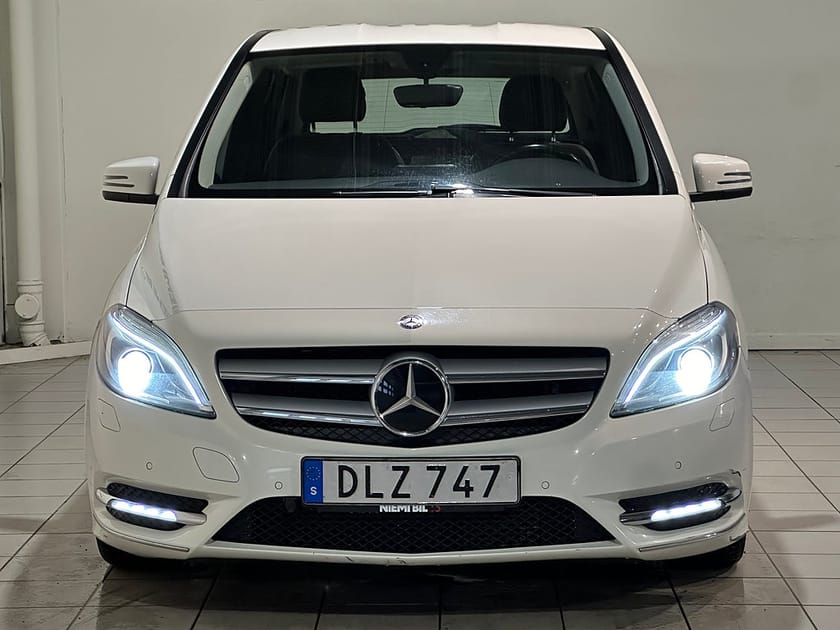 Bild 2 av Mercedes-Benz B 180 CDI Sport Drag Mvärm Kamera GPS S/V-hjul