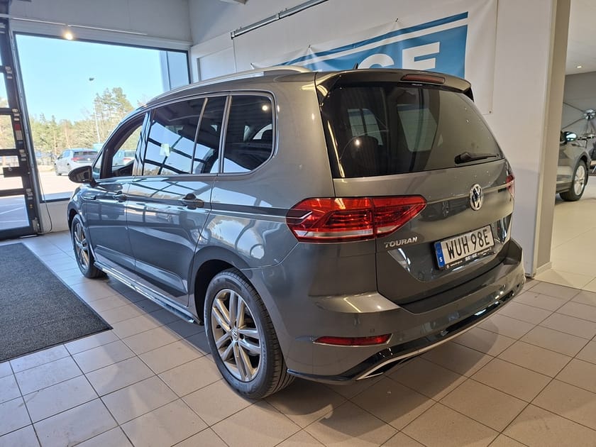 Bild 3 av Volkswagen Touran 7-seater 1.5 TSI 150HK DSG 7-sits Drag Värmare R-line ext